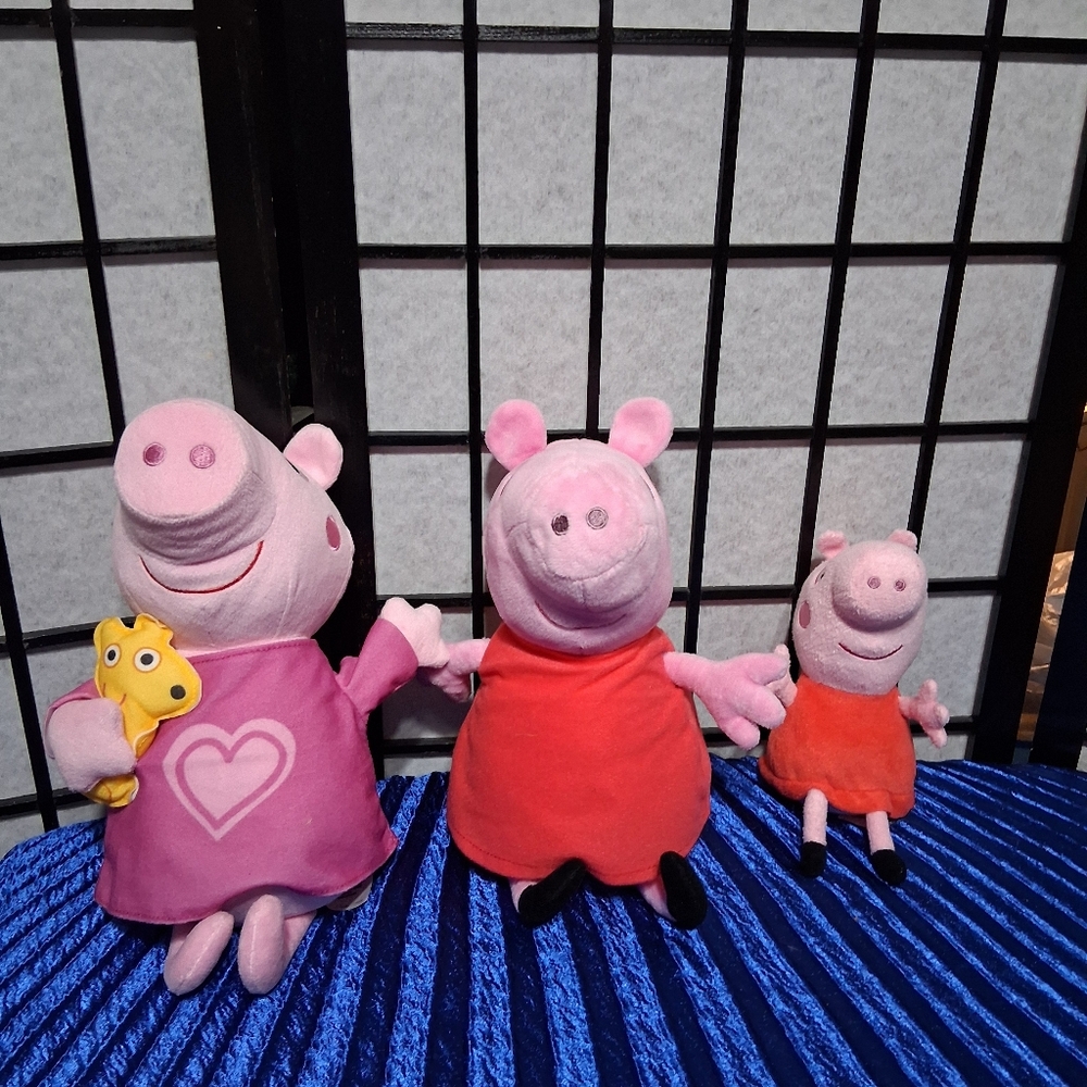 Peppa Pig Plush Toy Set - Pink and Red